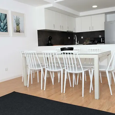 Azorean Flats Ii Apartment